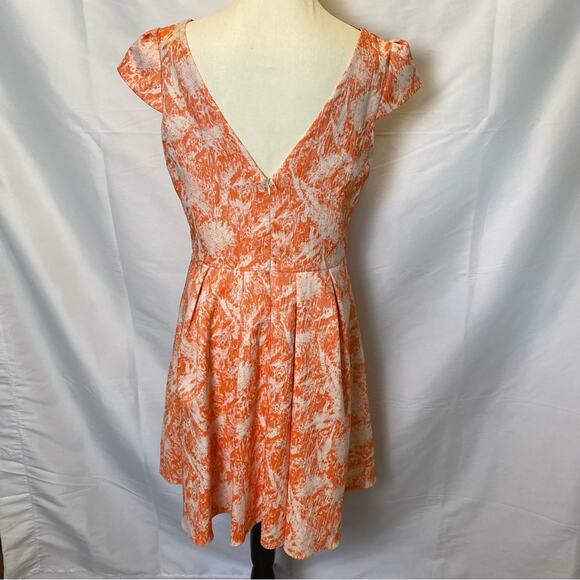 Betsey Johnson Jacquard Floral Orange Pleated Fit & Flare Dress Size 10 Womens - Picture 9 of 14